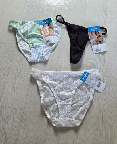 Naturana string slips - string,